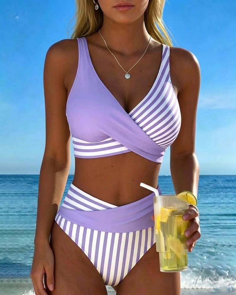 Bikini cruzado a rayas