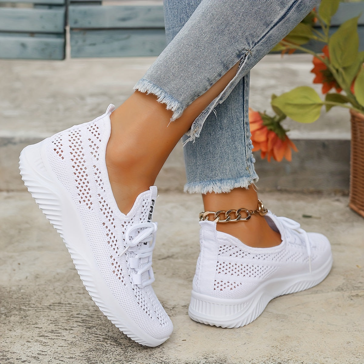 Zapatillas para mujer, suaves, transpirables y antideslizantes para uso diario.