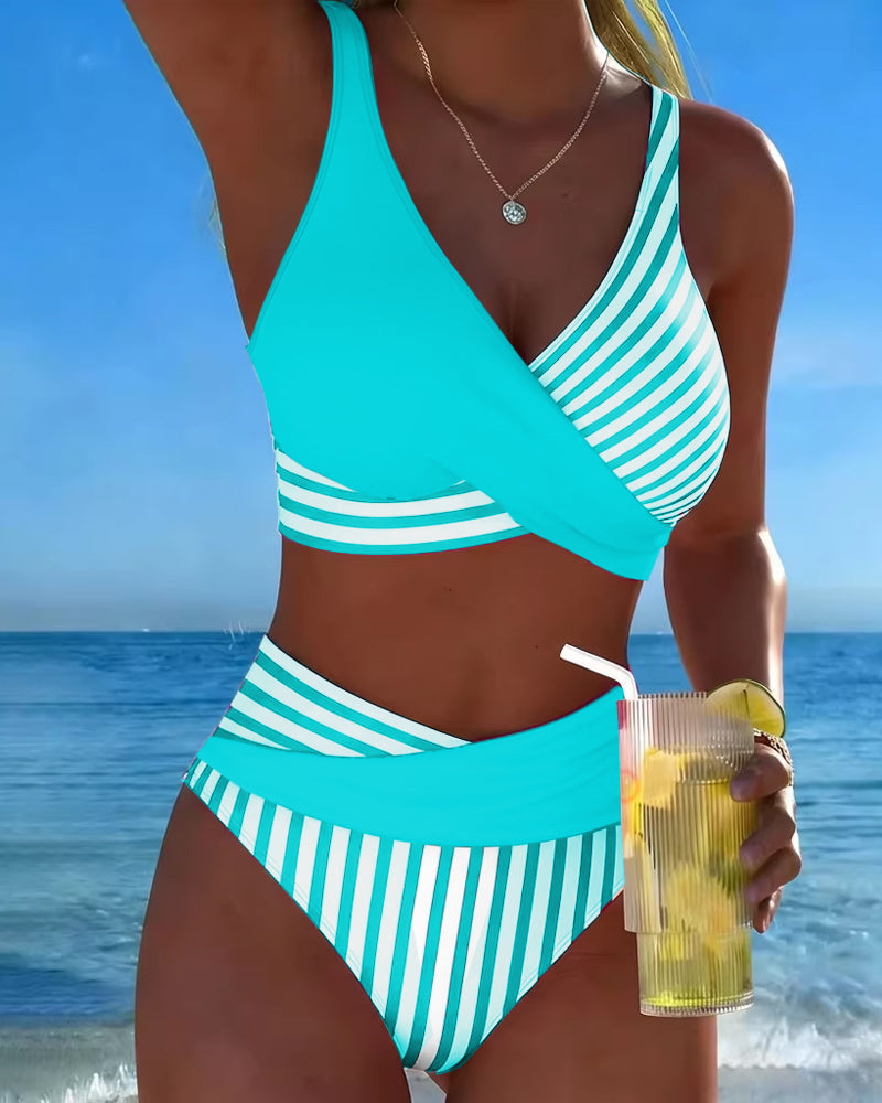 Bikini cruzado a rayas