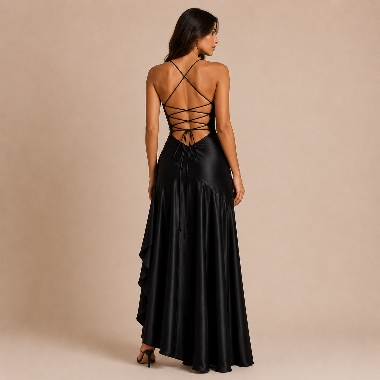 Olivia - Vestido de tirantes finos con cuerpo drapeado
