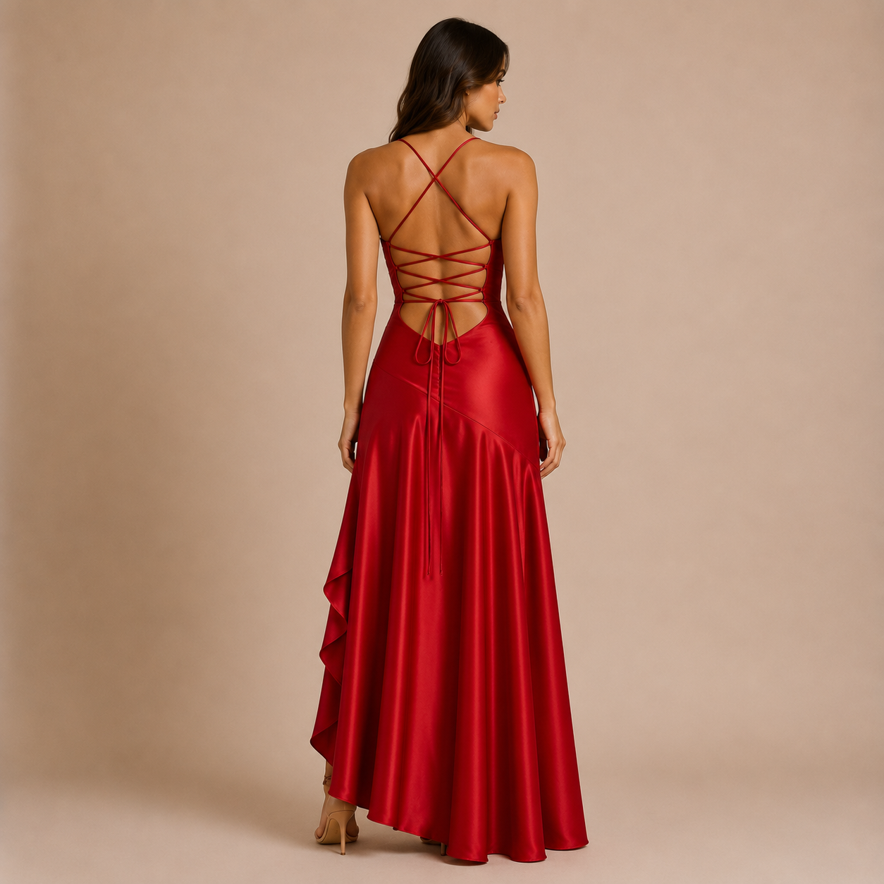 Olivia - Vestido de tirantes finos con cuerpo drapeado