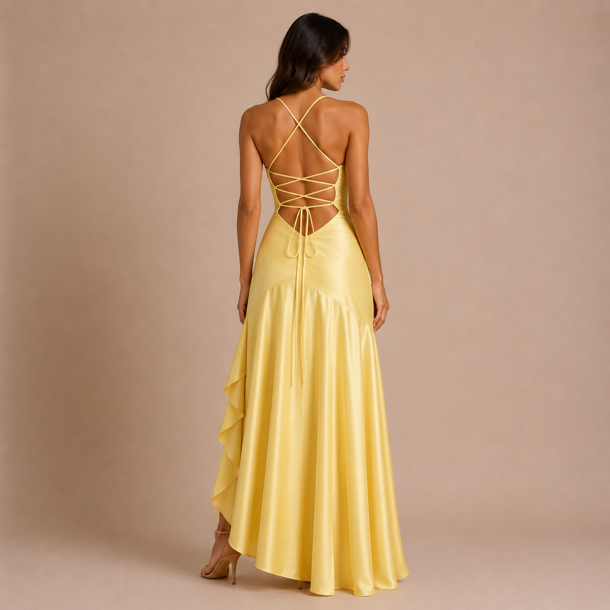 Olivia - Vestido de tirantes finos con cuerpo drapeado