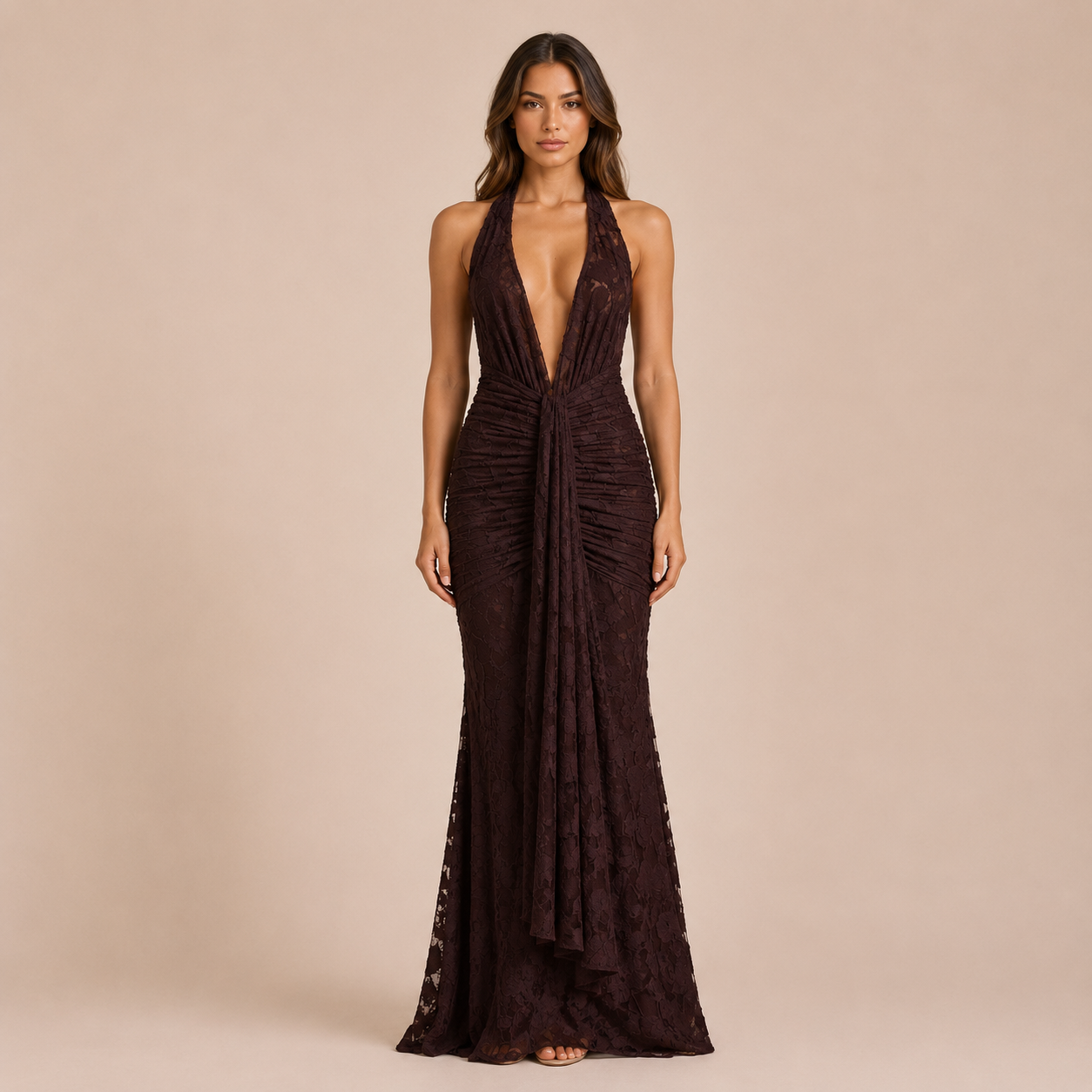 Alessia - Vestido halter de encaje con escote profundo
