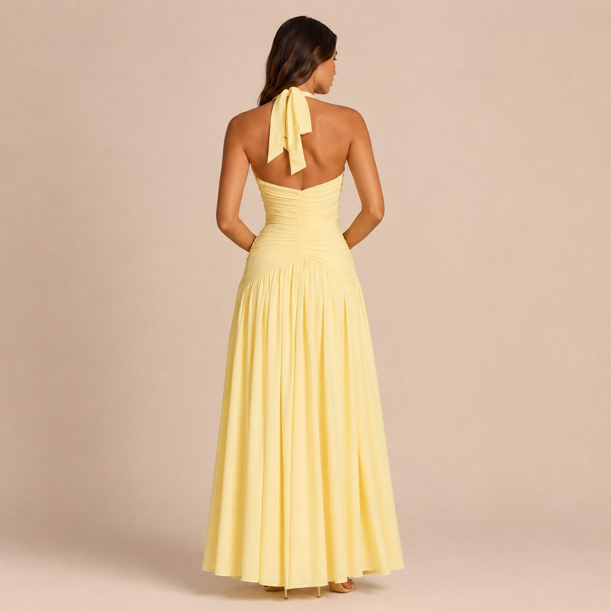 Julieta - Vestido maxi halter con escote profundo