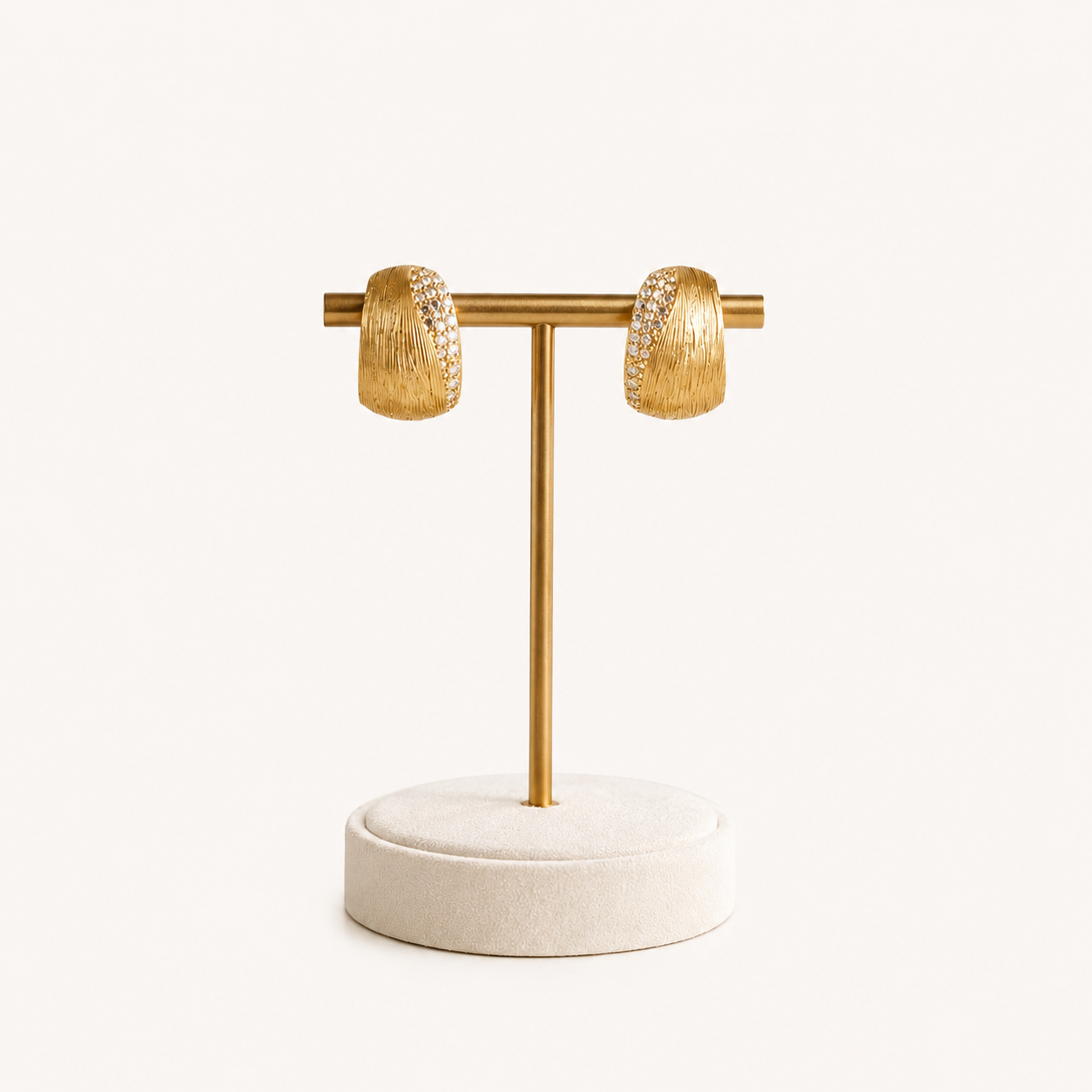 Pendientes Aro Ancho Dorado Satinado con Cristales
