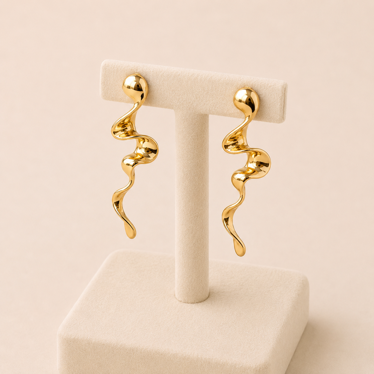 Pendientes serpiente irregular dorada