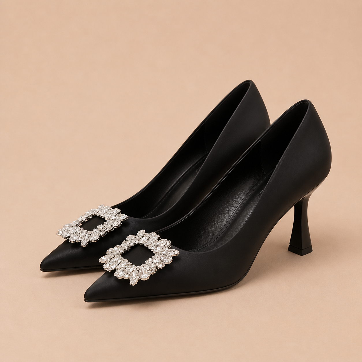Zapatos de tacón con pedrería