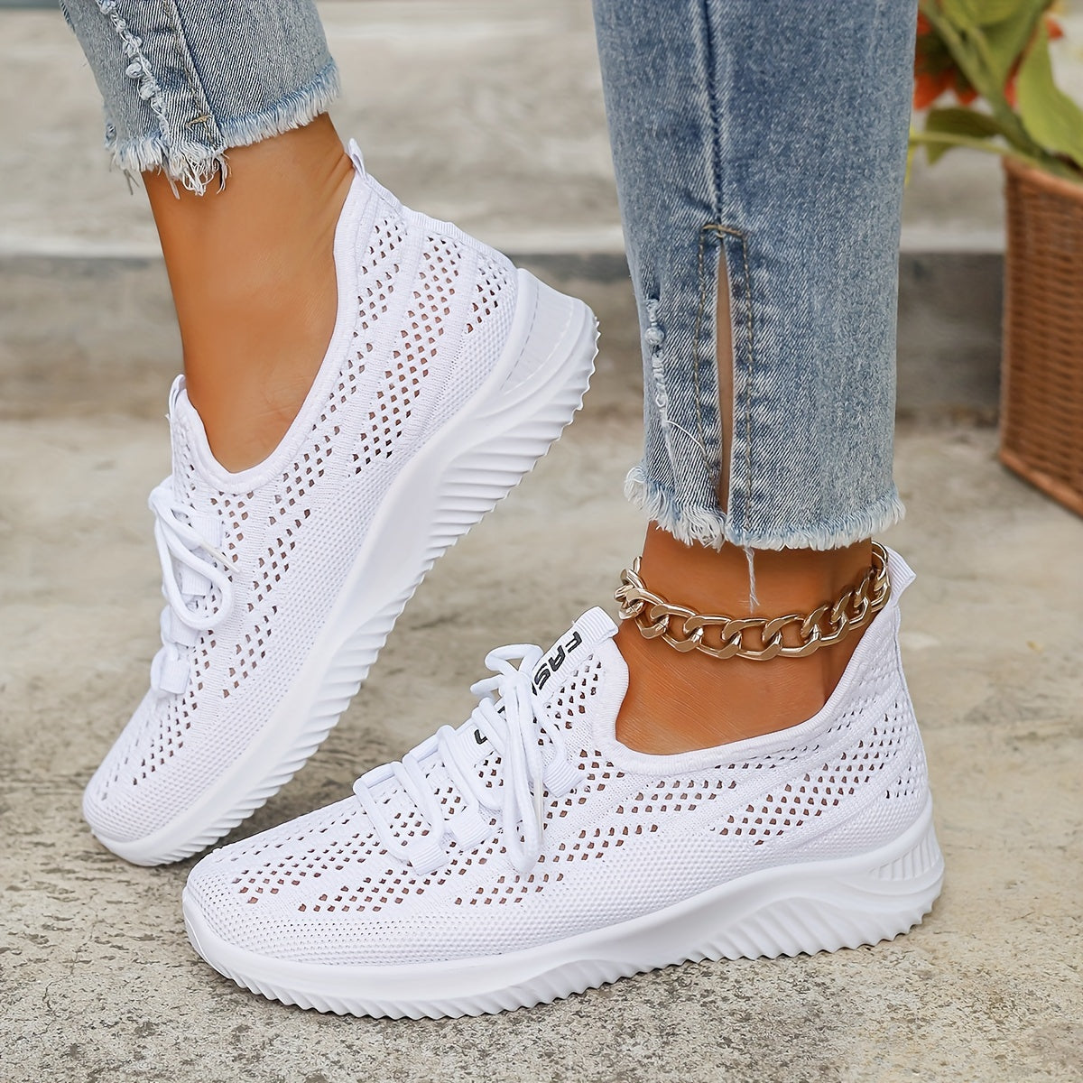 Zapatillas para mujer, suaves, transpirables y antideslizantes para uso diario.