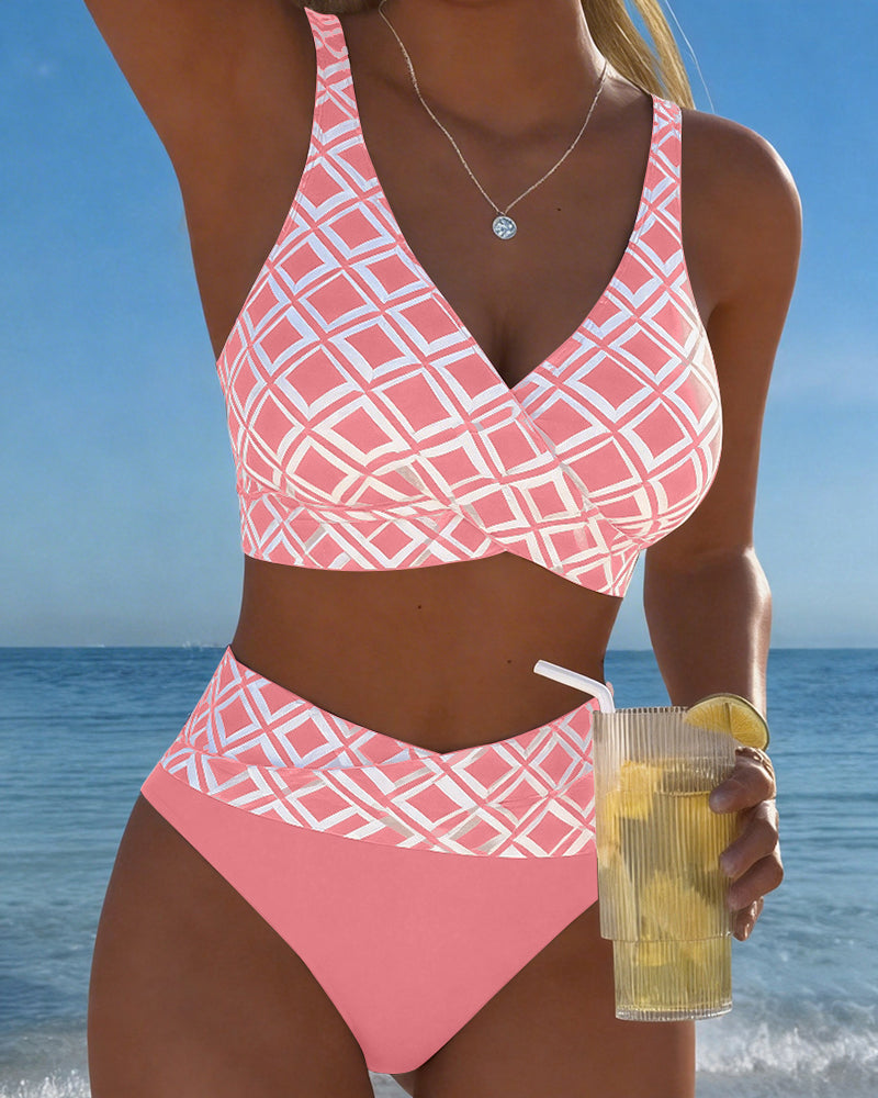 Bikini de dos piezas con top estilo sostén y motivo de diamantes