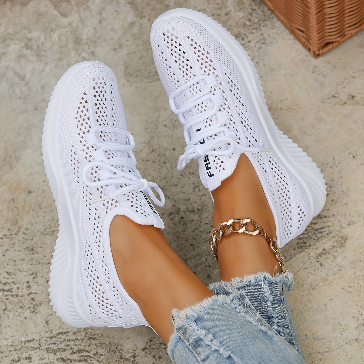 Zapatillas para mujer, suaves, transpirables y antideslizantes para uso diario.