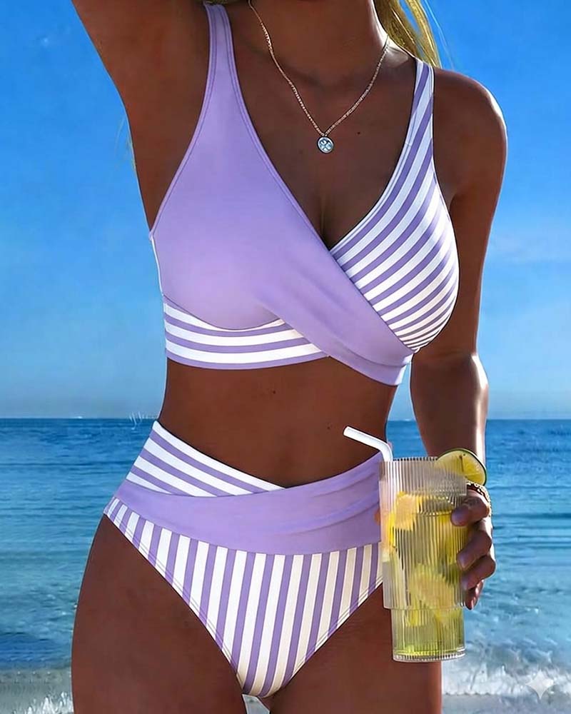 Bikini cruzado a rayas